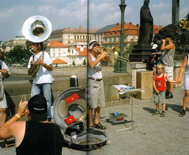 Descrizione: MUSICISTI