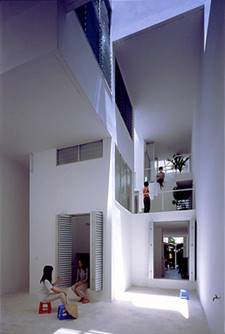 Descrizione: https://lh6.googleusercontent.com/-fiDOeBm9dnU/TW-LlnD0nrI/AAAAAAAAFys/30DZQe8a3qY/s1600/hanoi_model_CAt-thumb.jpg