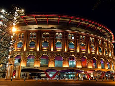 Descrizione: Arenas-de-Barcelona-2